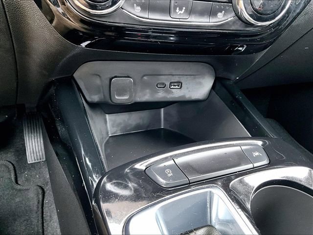Used 2024 Chevrolet Trax ACTIV w/ Driver Confidence Package FWD image 27