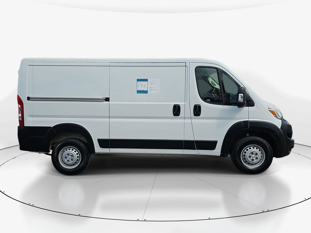 Used 2025 RAM ProMaster 2500 w/ Convenience Group FWD image 5