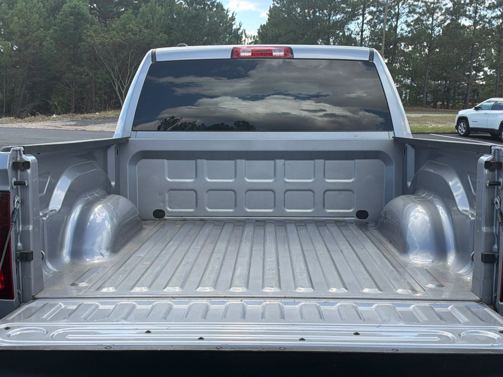 Used 2024 RAM 1500 Warlock AWD/4WD image 18