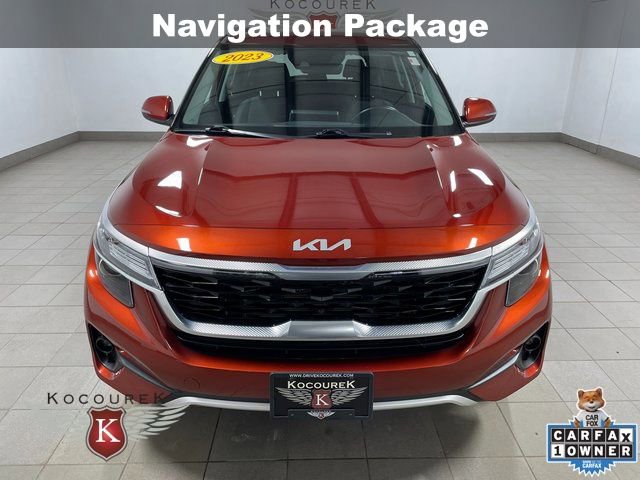 Used 2023 Kia Seltos S w/ Navigation Package image 2