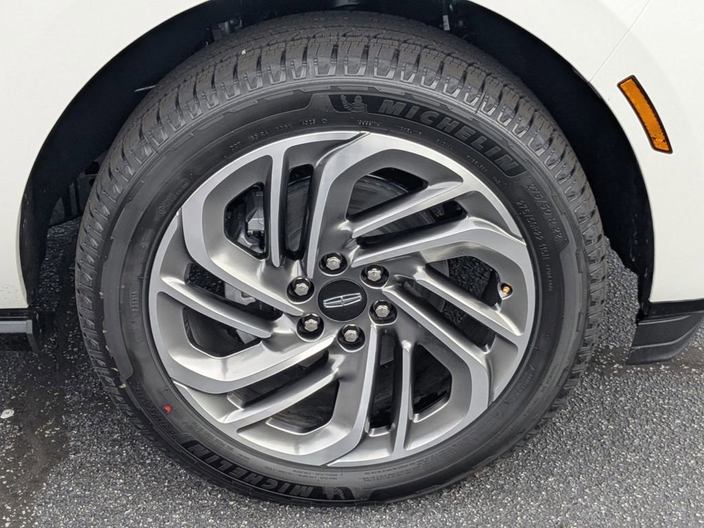 New 2025 Lincoln Navigator L Reserve image 11