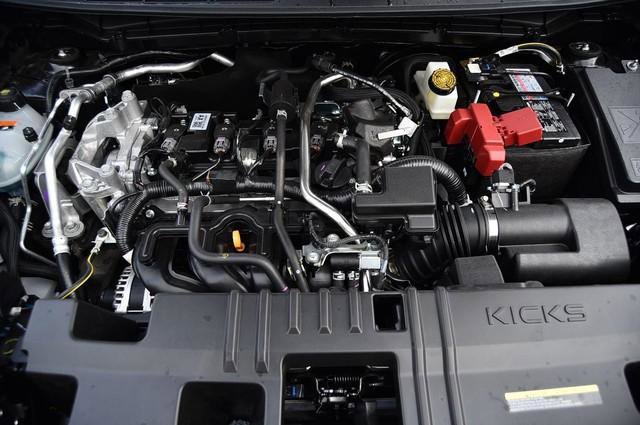 New 2026 Nissan Kicks S image 25