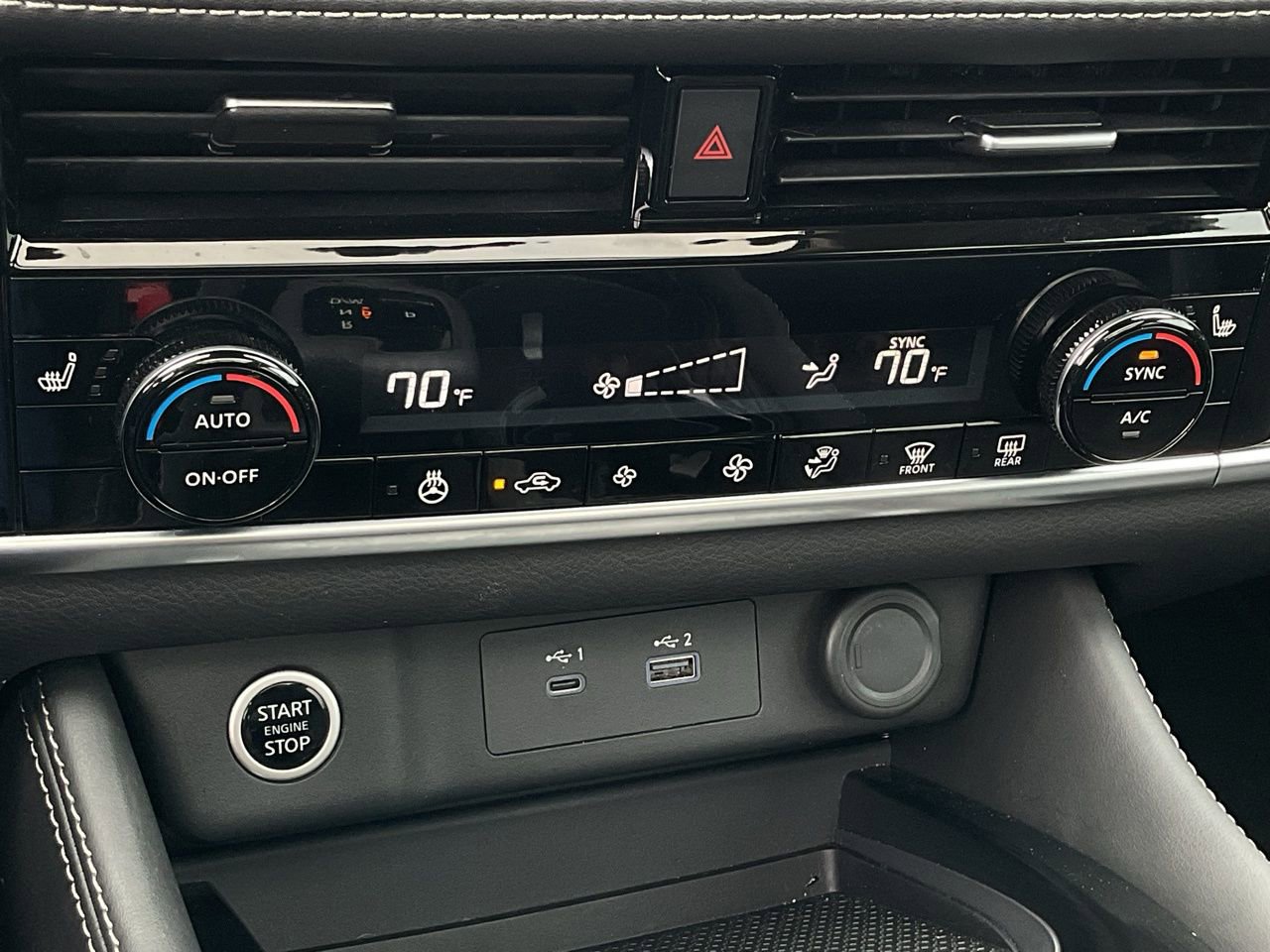 Used 2023 Nissan Rogue SL image 33