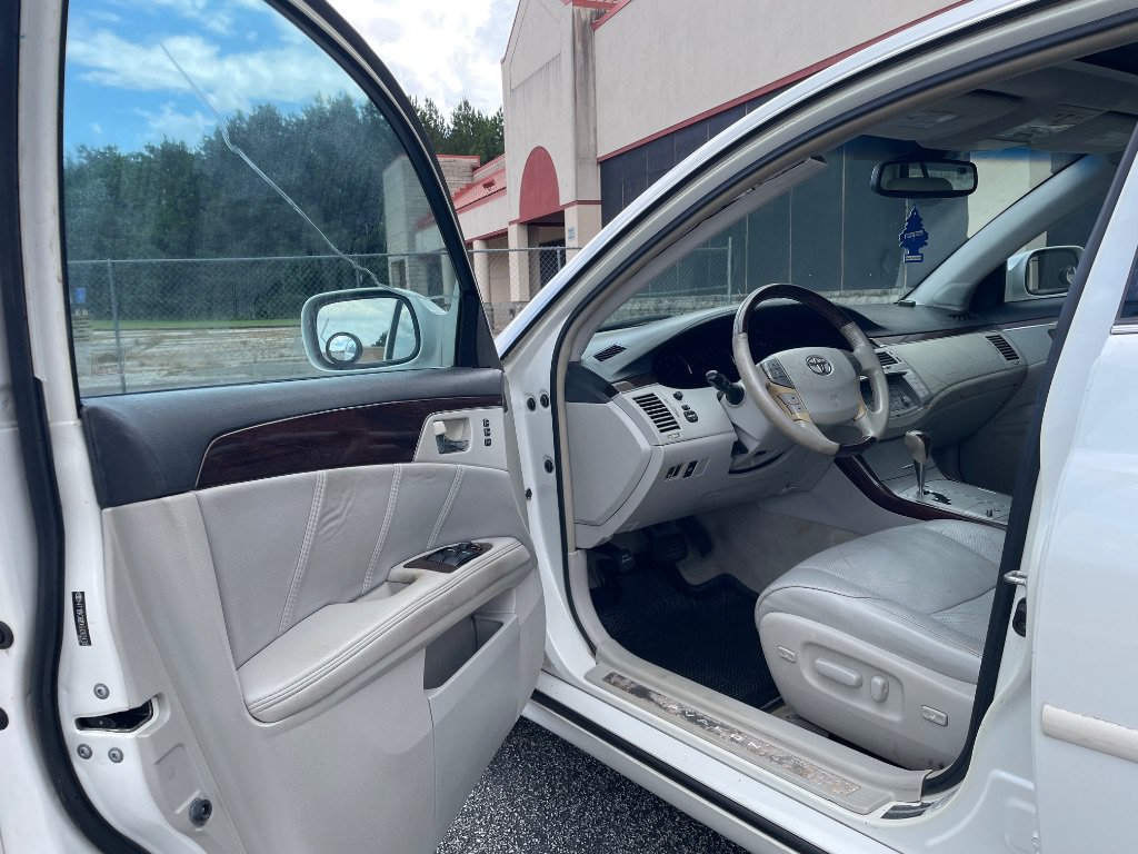 Used 2008 Toyota Avalon Limited FWD image 14