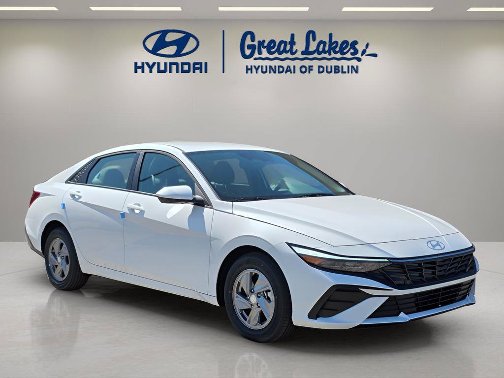 New 2026 Hyundai Elantra SE FWD image 8