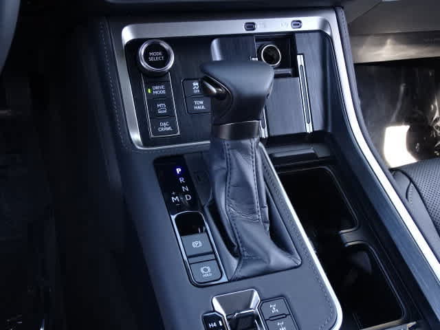 Used 2026 Lexus GX 550 AWD/4WD image 34