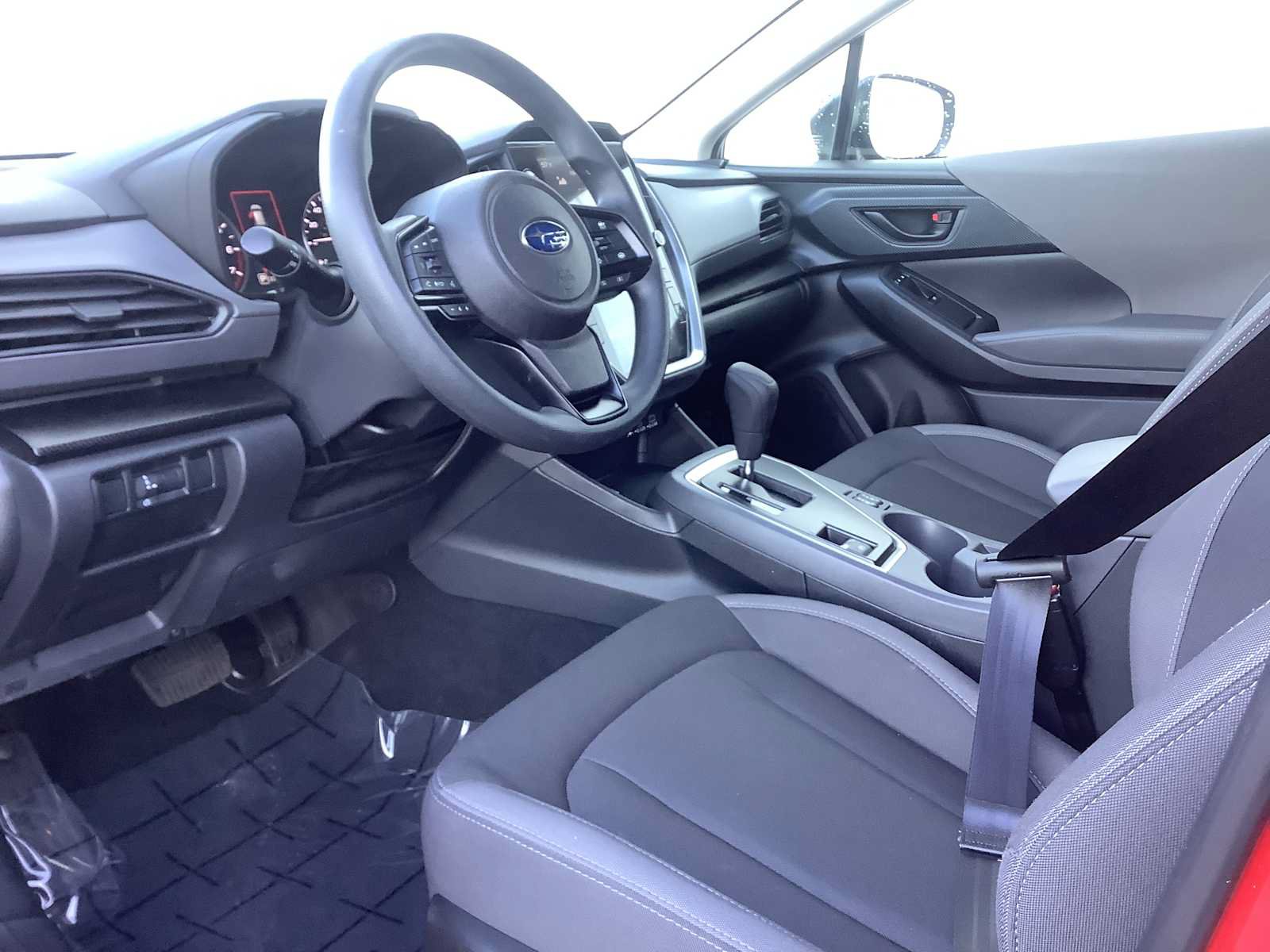 Used 2025 Subaru Crosstrek 2.5i Premium AWD/4WD image 3