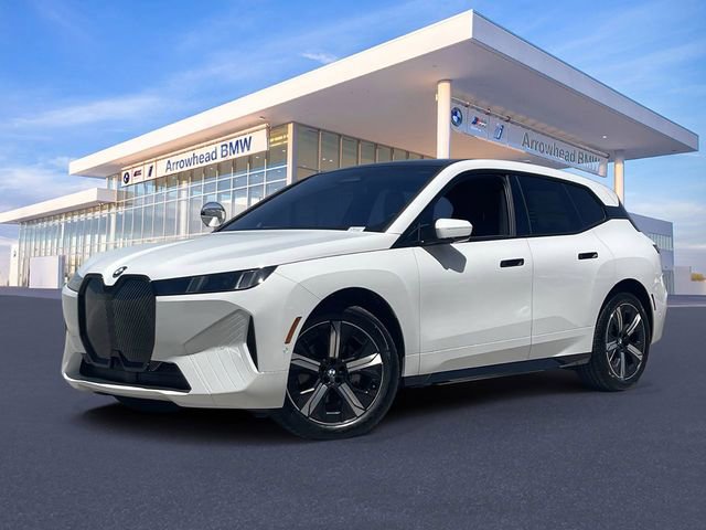 Used 2026 BMW iX xDrive60 w/ Premium Package image 24