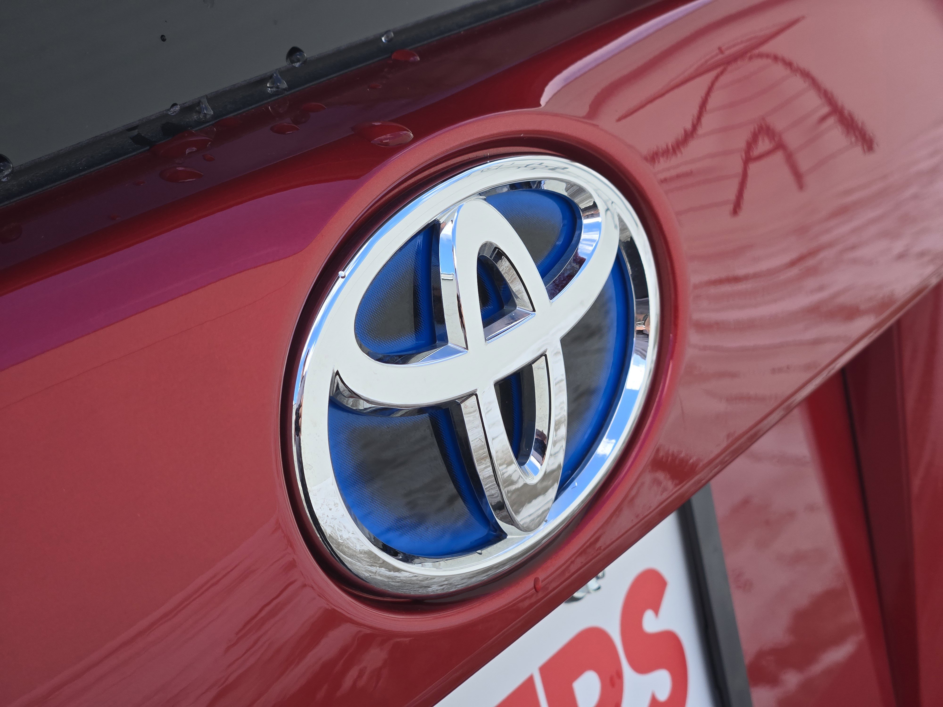 Used 2022 Toyota Prius Limited image 12