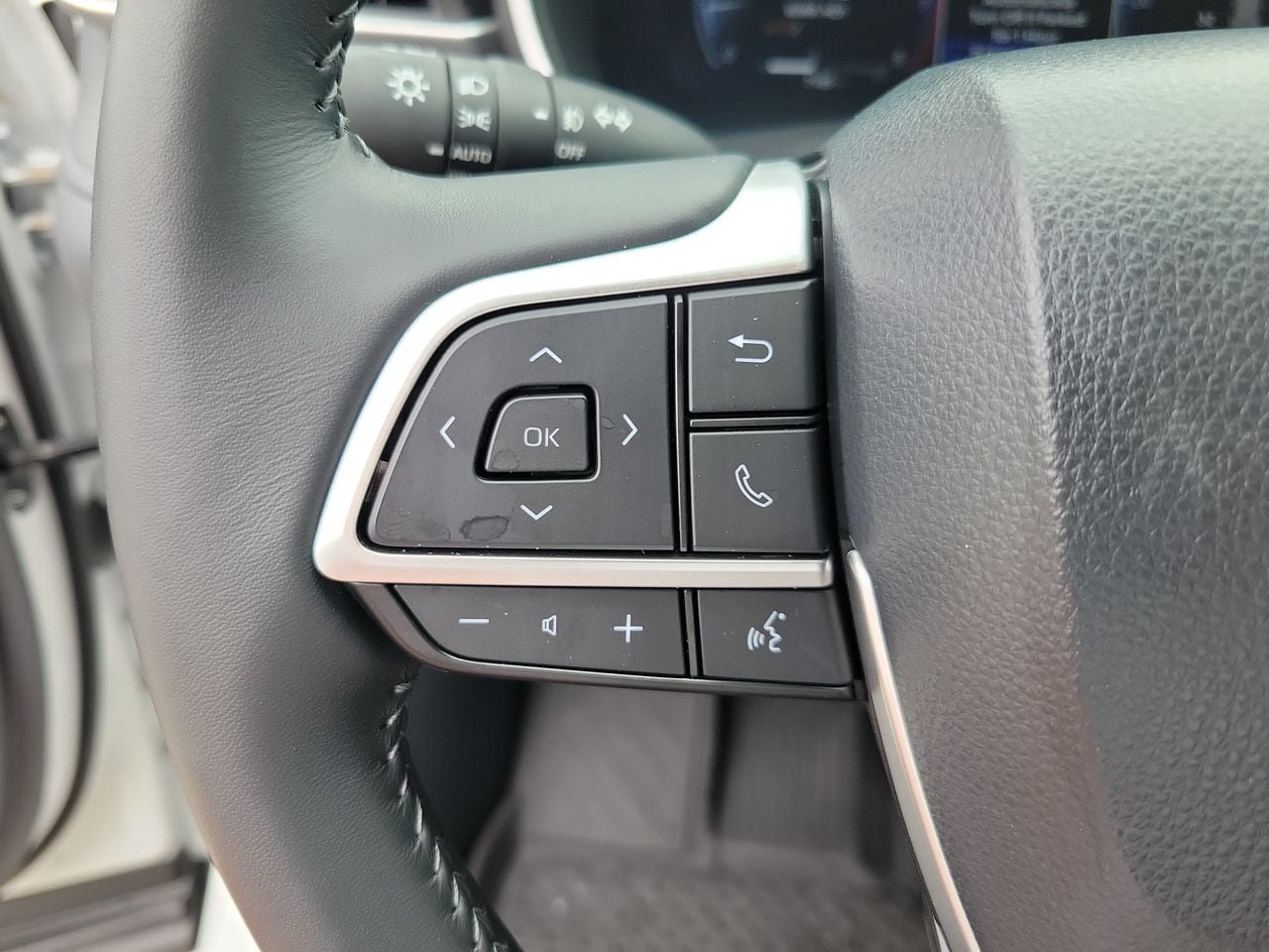 Used 2026 Toyota Highlander XSE AWD/4WD image 20