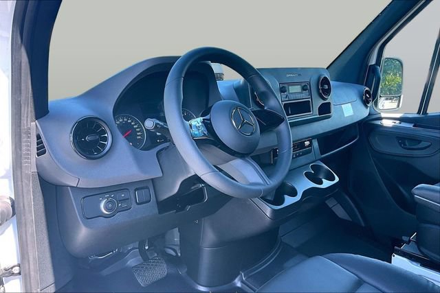 New 2026 Mercedes-Benz Sprinter 2500 image 8