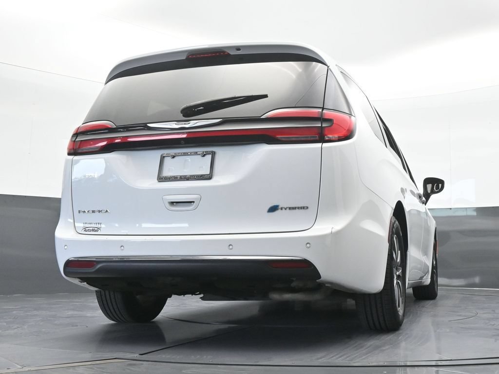 Used 2023 Chrysler Pacifica Touring-L FWD image 60