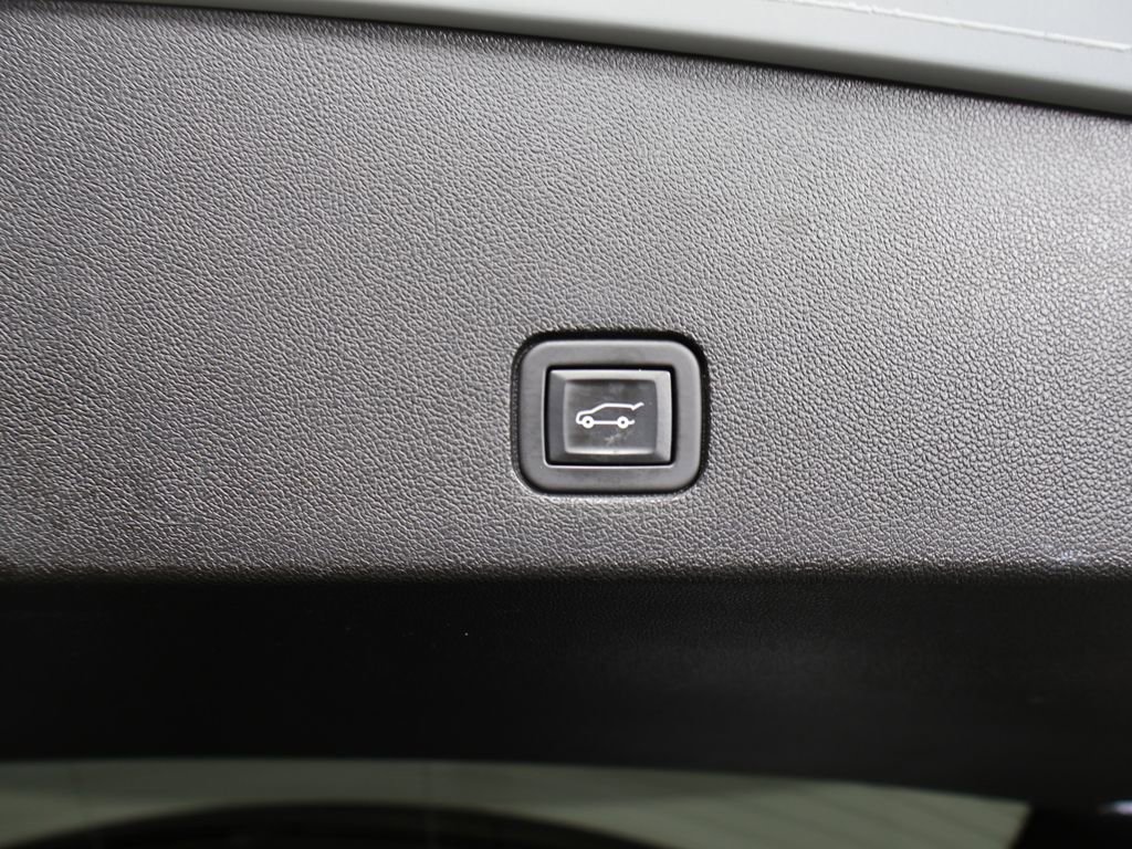 Used 2021 Cadillac XT6 Sport AWD/4WD image 22