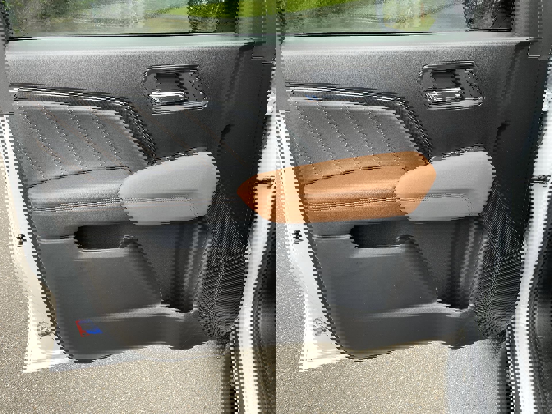 New 2025 GMC Canyon AT4 w/ Nightfall Edition image 55