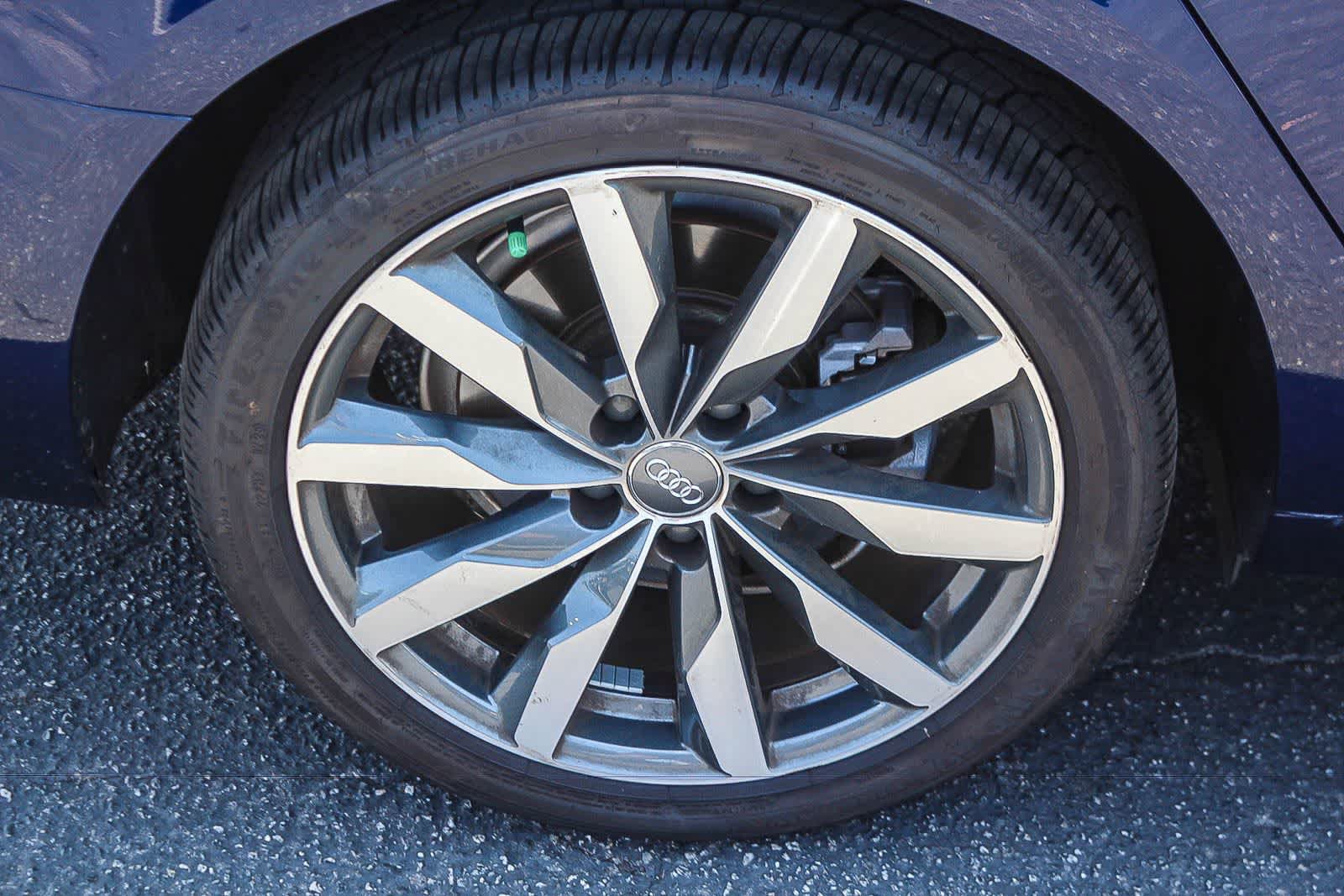 Used 2020 Audi A4 2.0T Premium Plus w/ Premium Plus Package FWD image 11