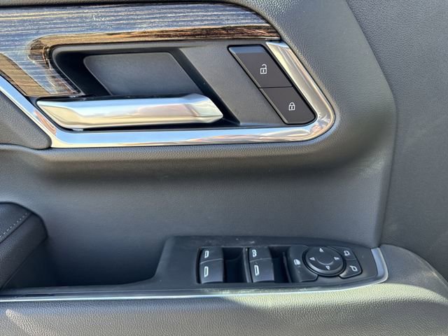 New 2026 GMC Sierra 1500 Elevation image 13