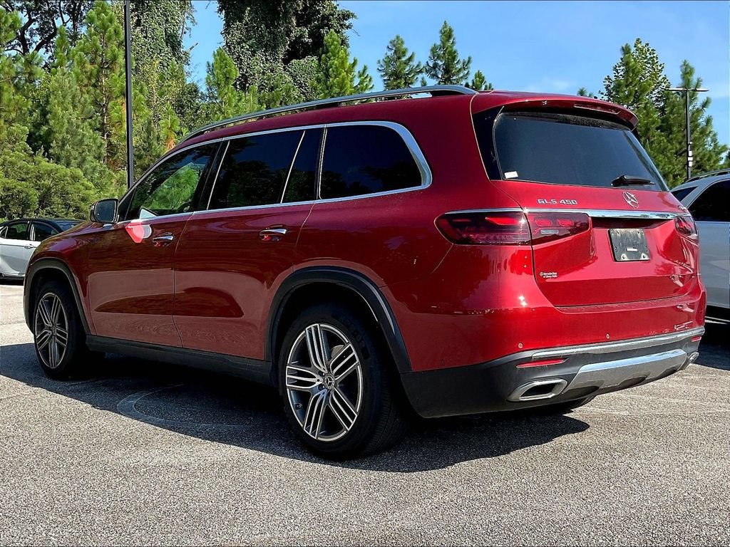 Used 2024 Mercedes-Benz GLS 450 4MATIC image 3