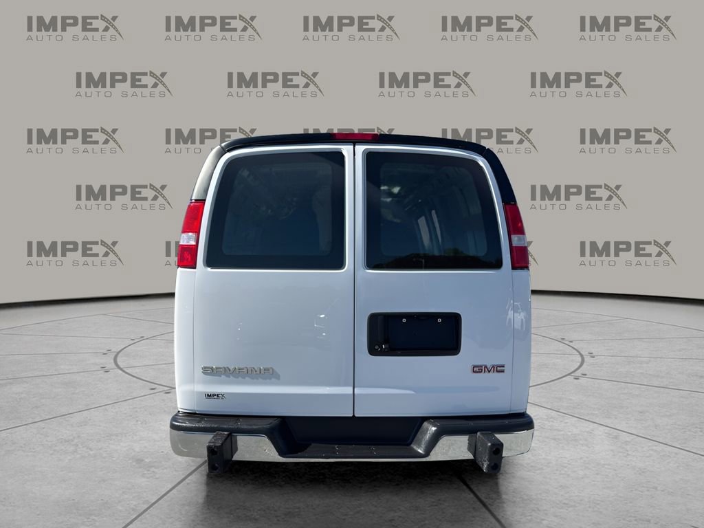Used 2023 GMC Savana 2500 w/ Driver Convenience Package RWD image 4