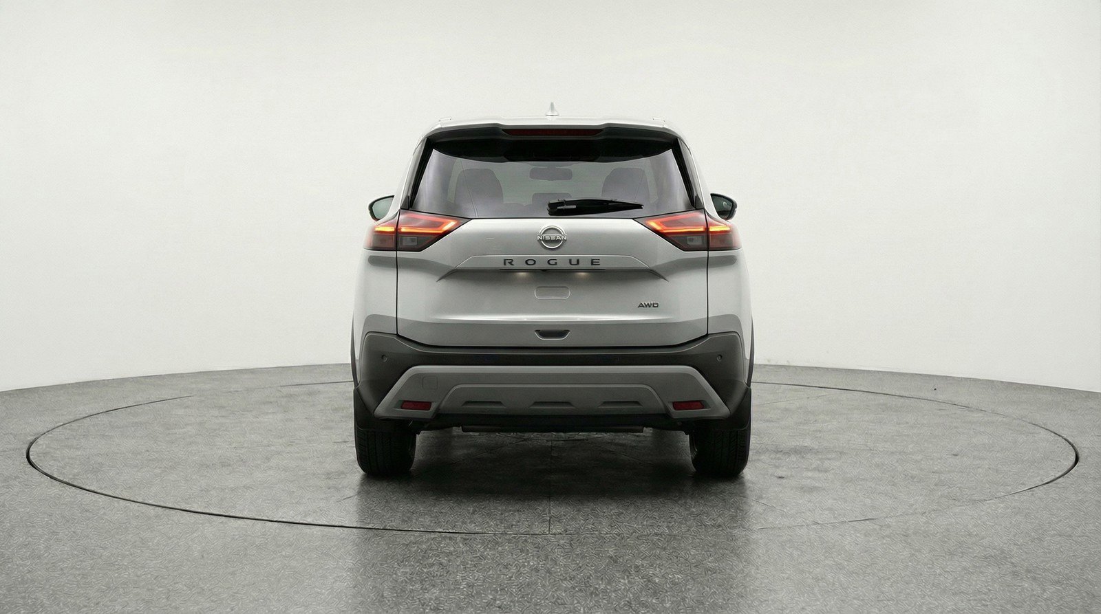 Used 2025 Nissan Rogue SV FWD image 7