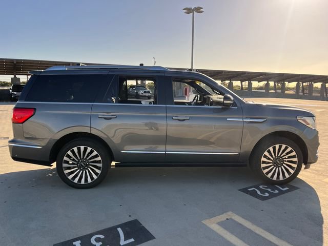 Used 2021 Lincoln Navigator Reserve w/ Luxury Package image 8