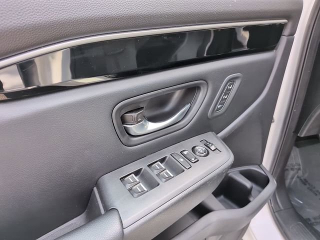 Used 2023 Honda Pilot Touring image 22