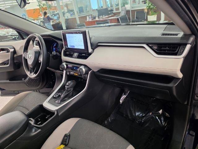 Used 2024 Toyota RAV4 XLE w/ Convenience Package AWD/4WD image 9