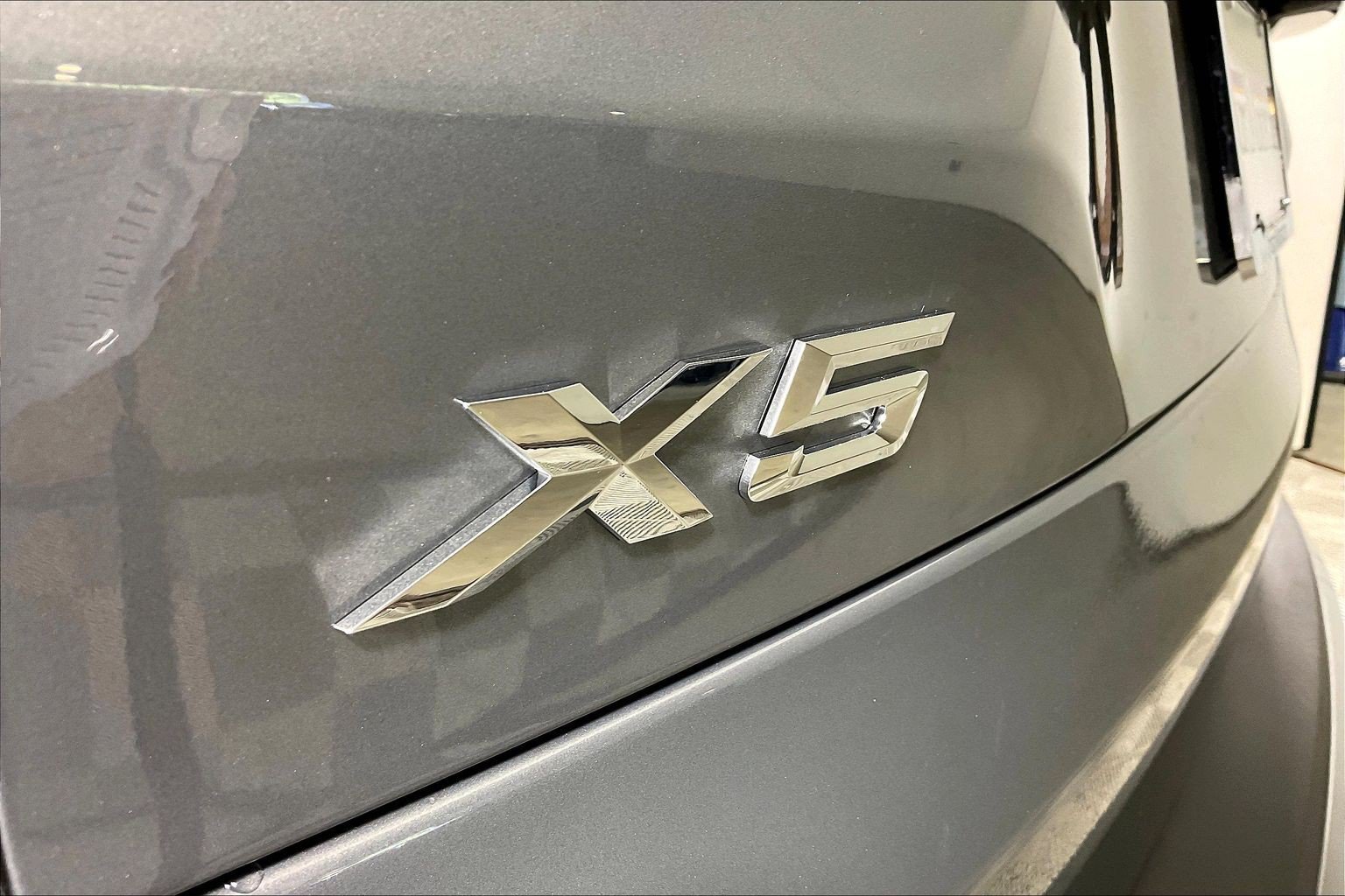 New 2026 BMW X5 xDrive40i w/ Premium Package AWD/4WD image 12