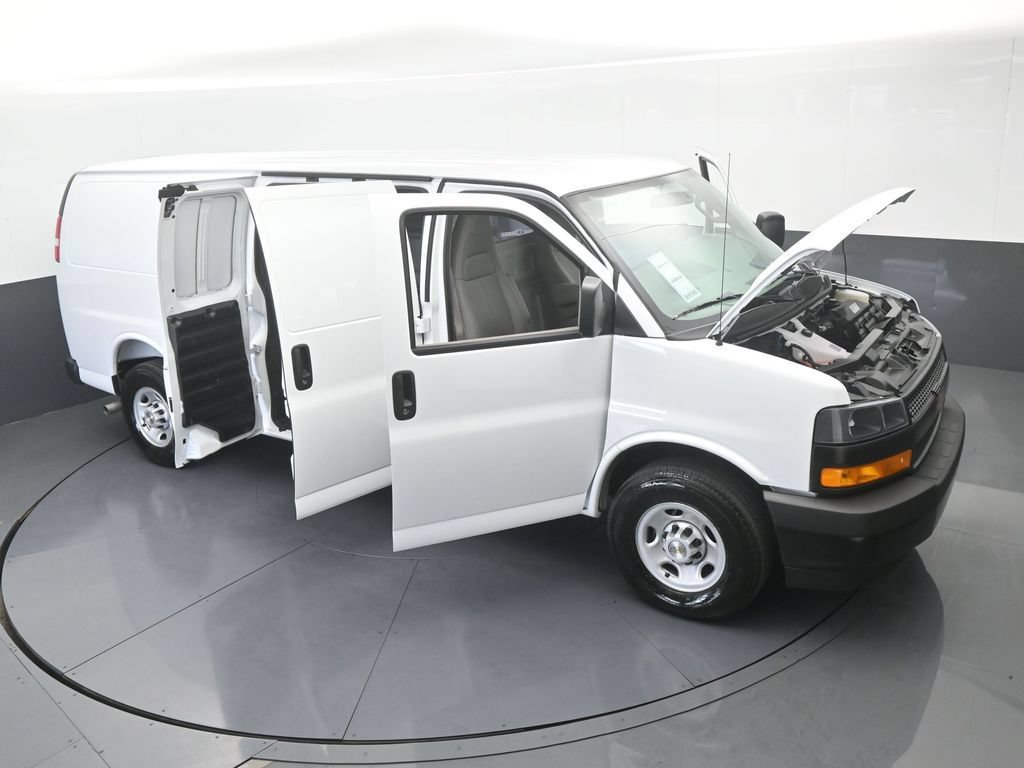 New 2026 Chevrolet Express 2500 Extended w/ Driver Convenience Package RWD image 67