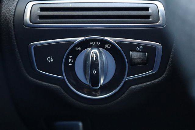 Used 2015 Mercedes-Benz C 300 Sedan image 28