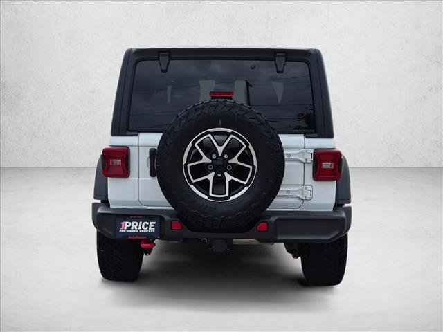 Used 2024 Jeep Wrangler Rubicon AWD/4WD image 4