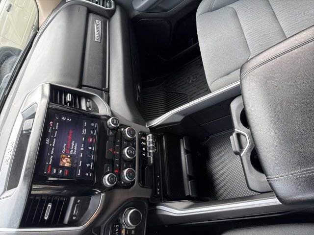 Used 2019 RAM 1500 Big Horn image 29