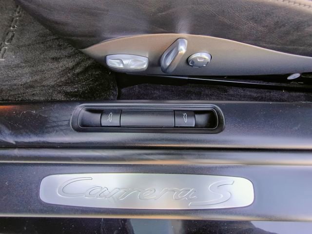 Used 2005 Porsche 911 Carrera S RWD image 30