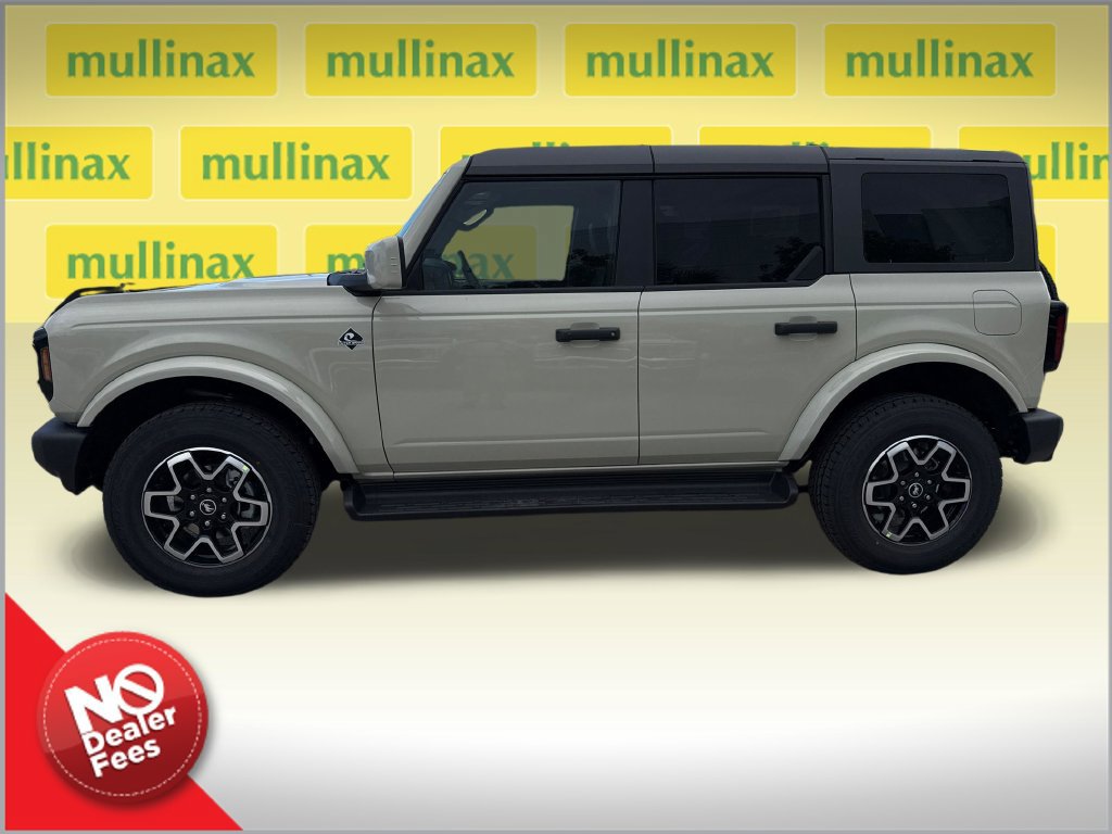 New 2026 Ford Bronco Outer Banks AWD/4WD image 2