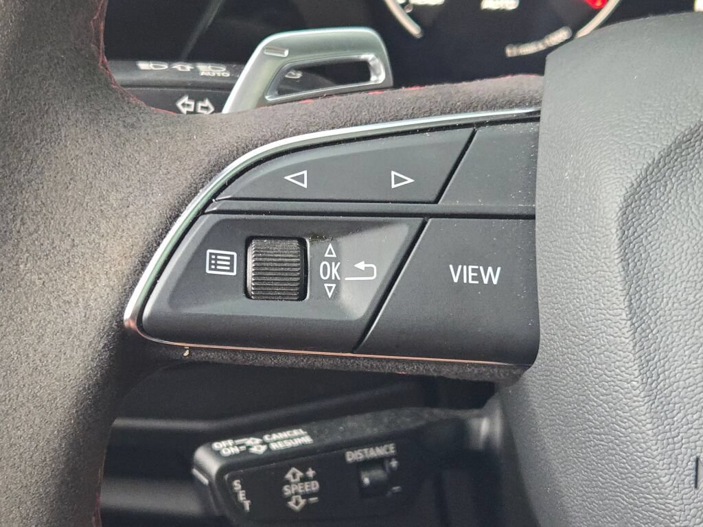Used 2024 Audi RS 3 w/ Carbon Package AWD/4WD image 40