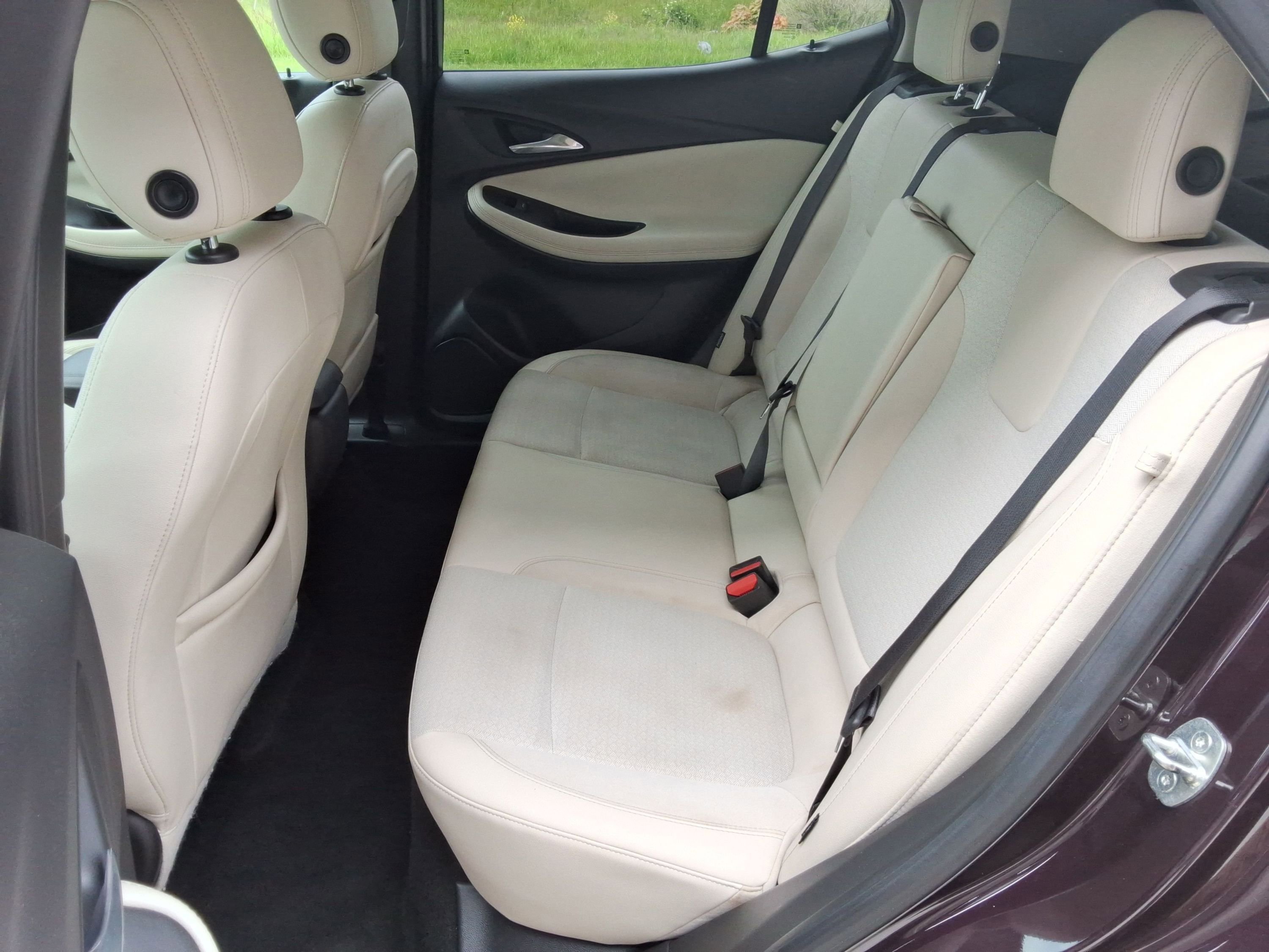 Used 2021 Buick Encore GX Select FWD image 28