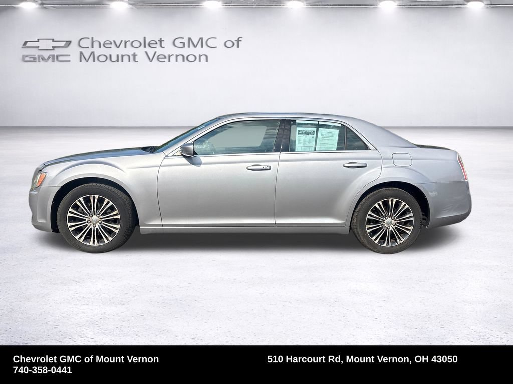 Used 2014 Chrysler 300 S AWD/4WD image 2