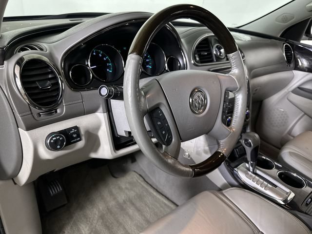 Used 2015 Buick Enclave Leather FWD image 10