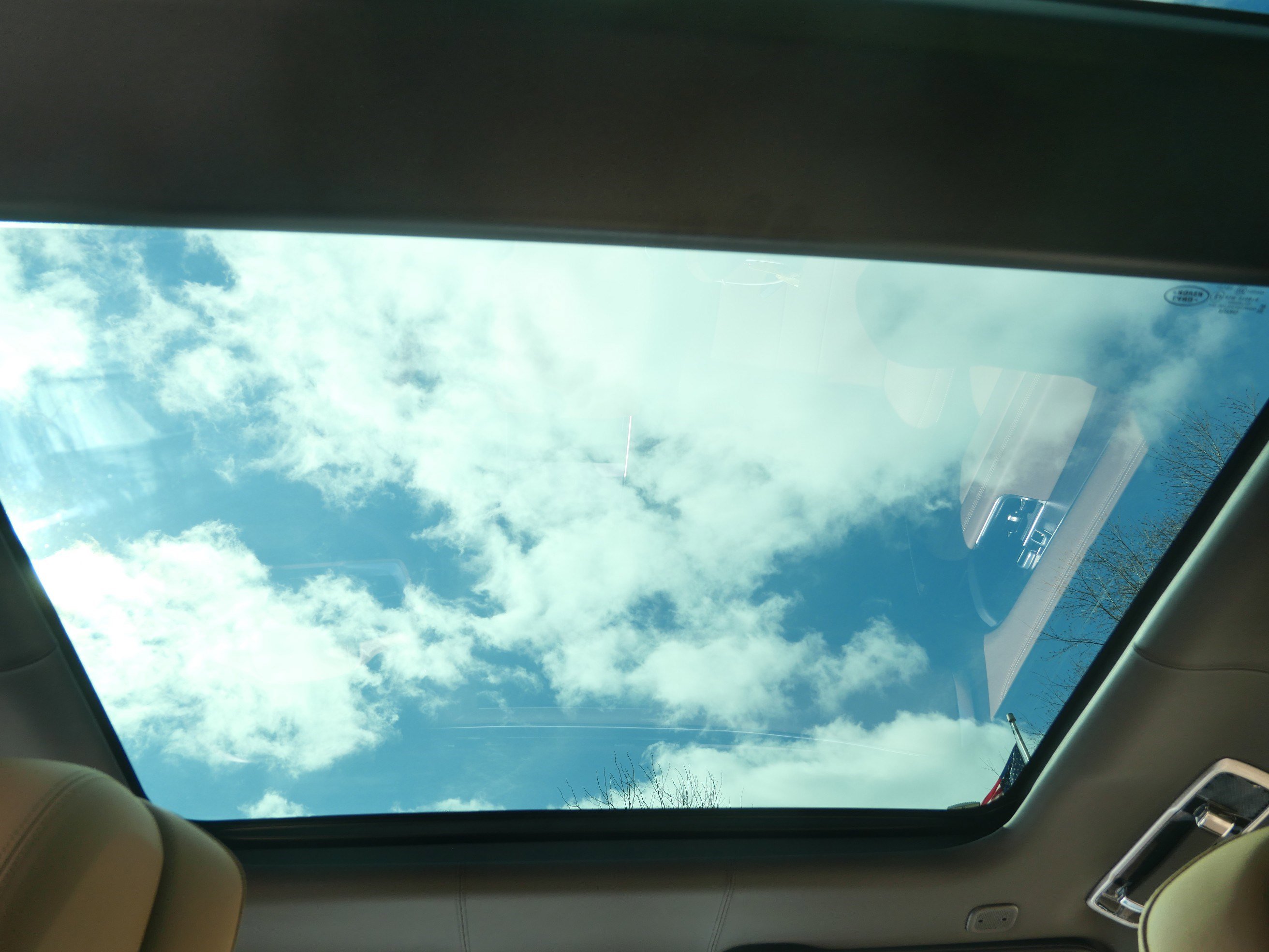 Certified 2025 Land Rover Range Rover Autobiography image 18