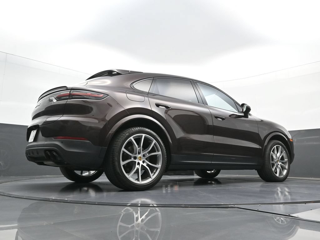 Used 2021 Porsche Cayenne S AWD/4WD image 27