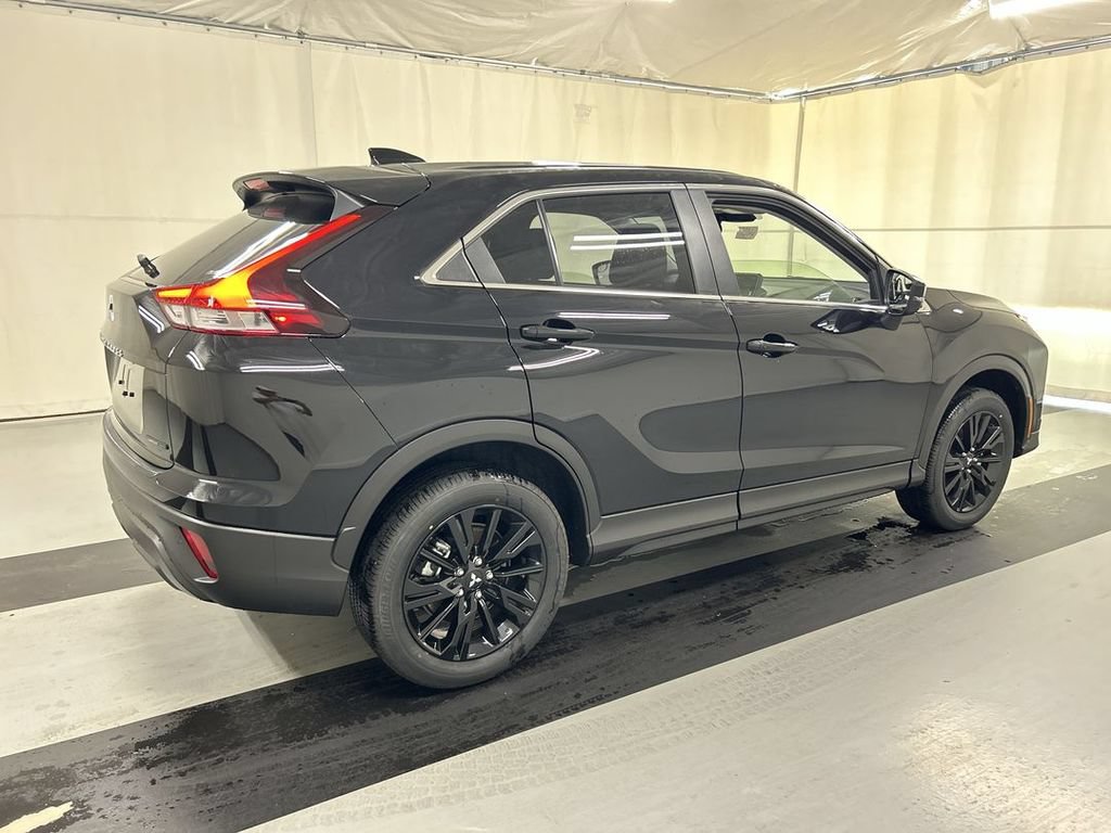 New 2026 Mitsubishi Eclipse Cross LE AWD/4WD image 2