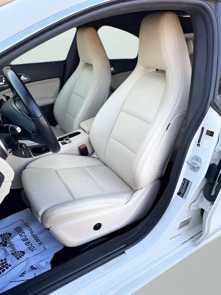 Used 2017 Mercedes-Benz CLA 250 image 12