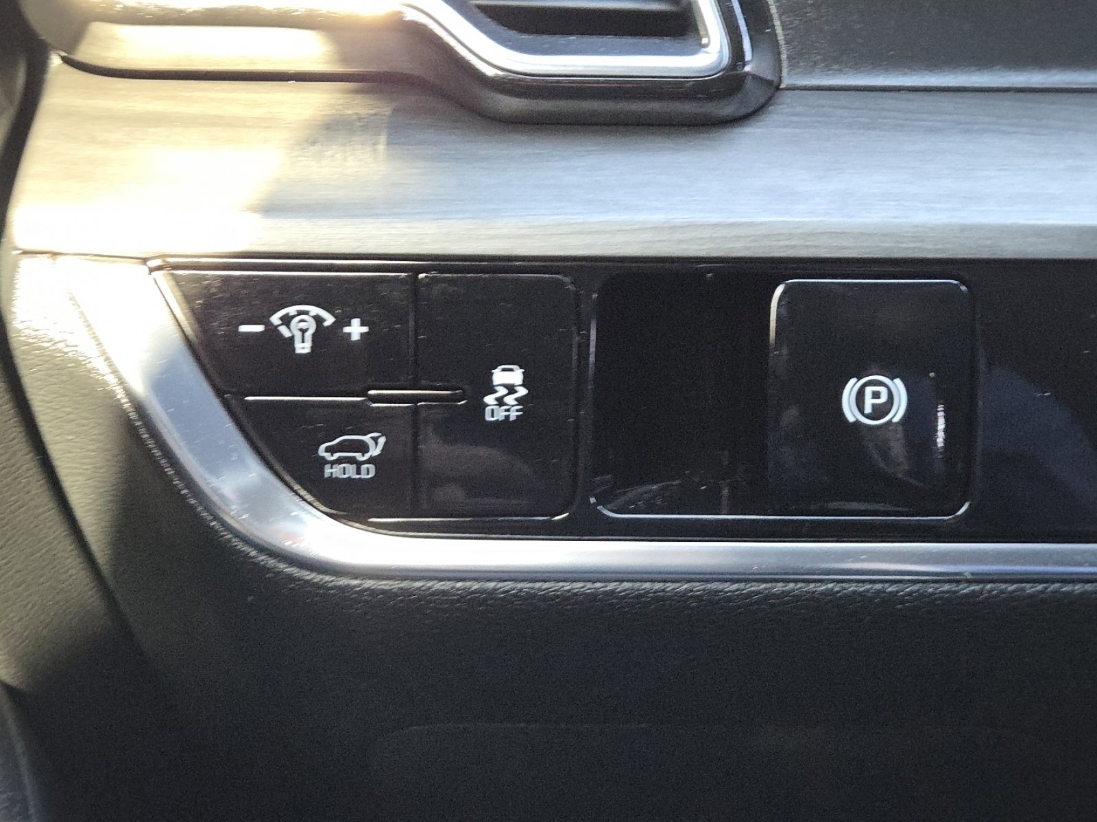 Used 2025 Kia Sportage X-Line w/ Premium Package image 35