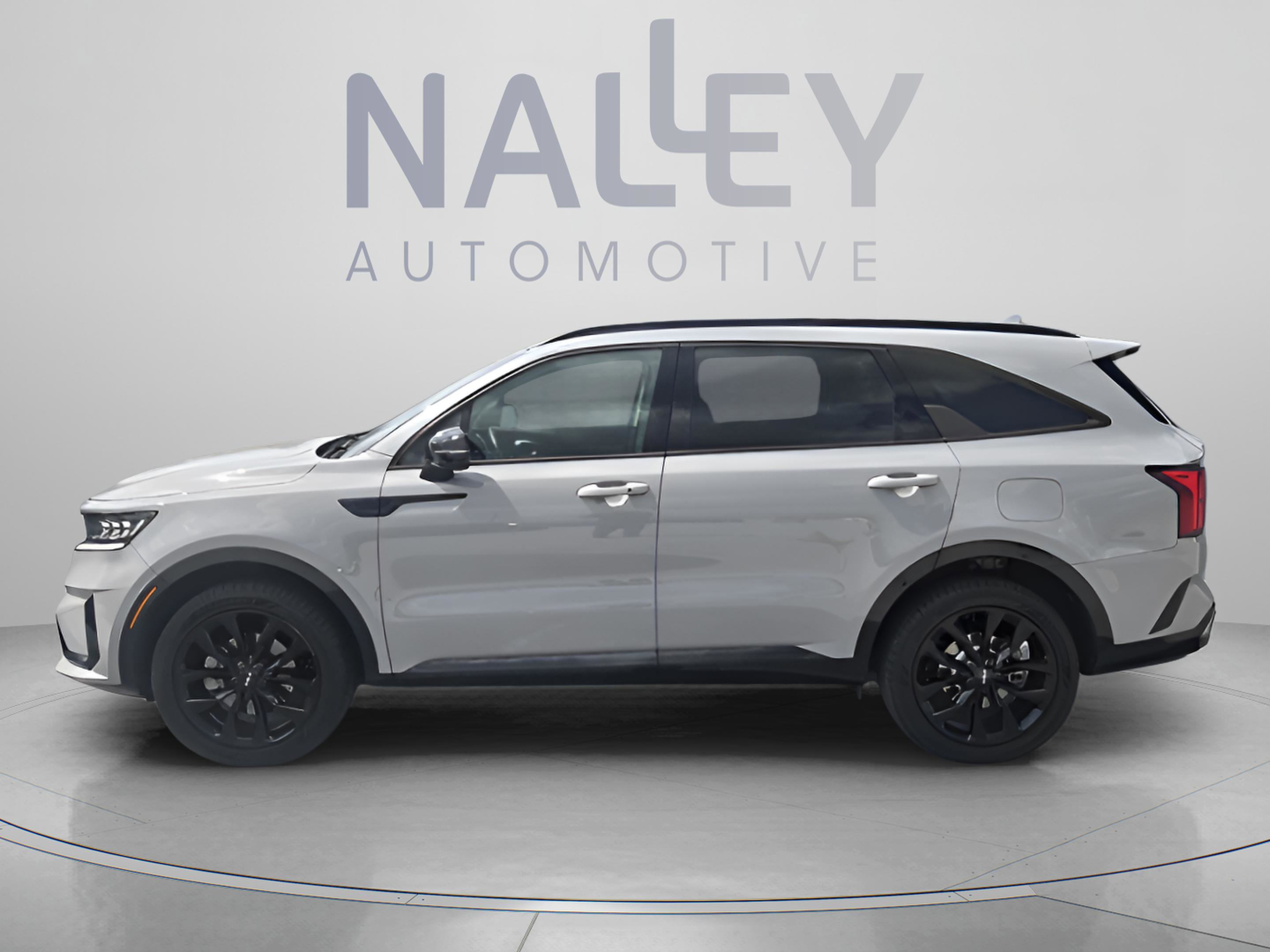 Used 2022 Kia Sorento SX AWD/4WD image 2