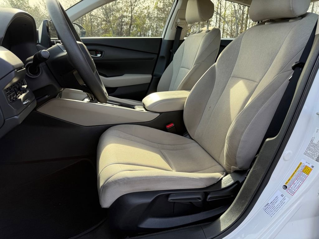 Used 2023 Honda Accord LX image 15