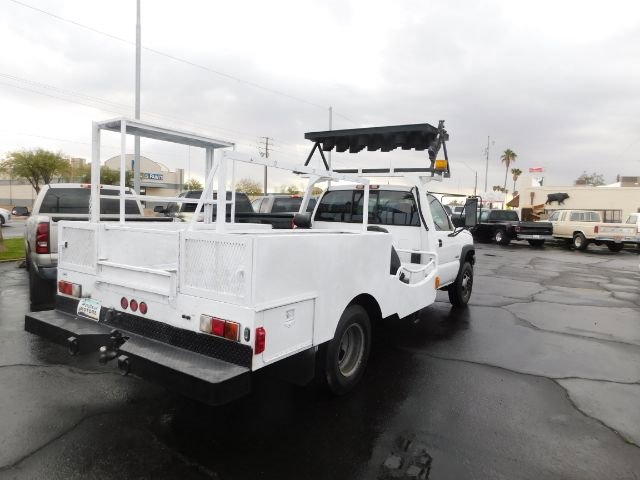 Used 2006 Chevrolet Silverado 3500 2WD Regular Cab image 6