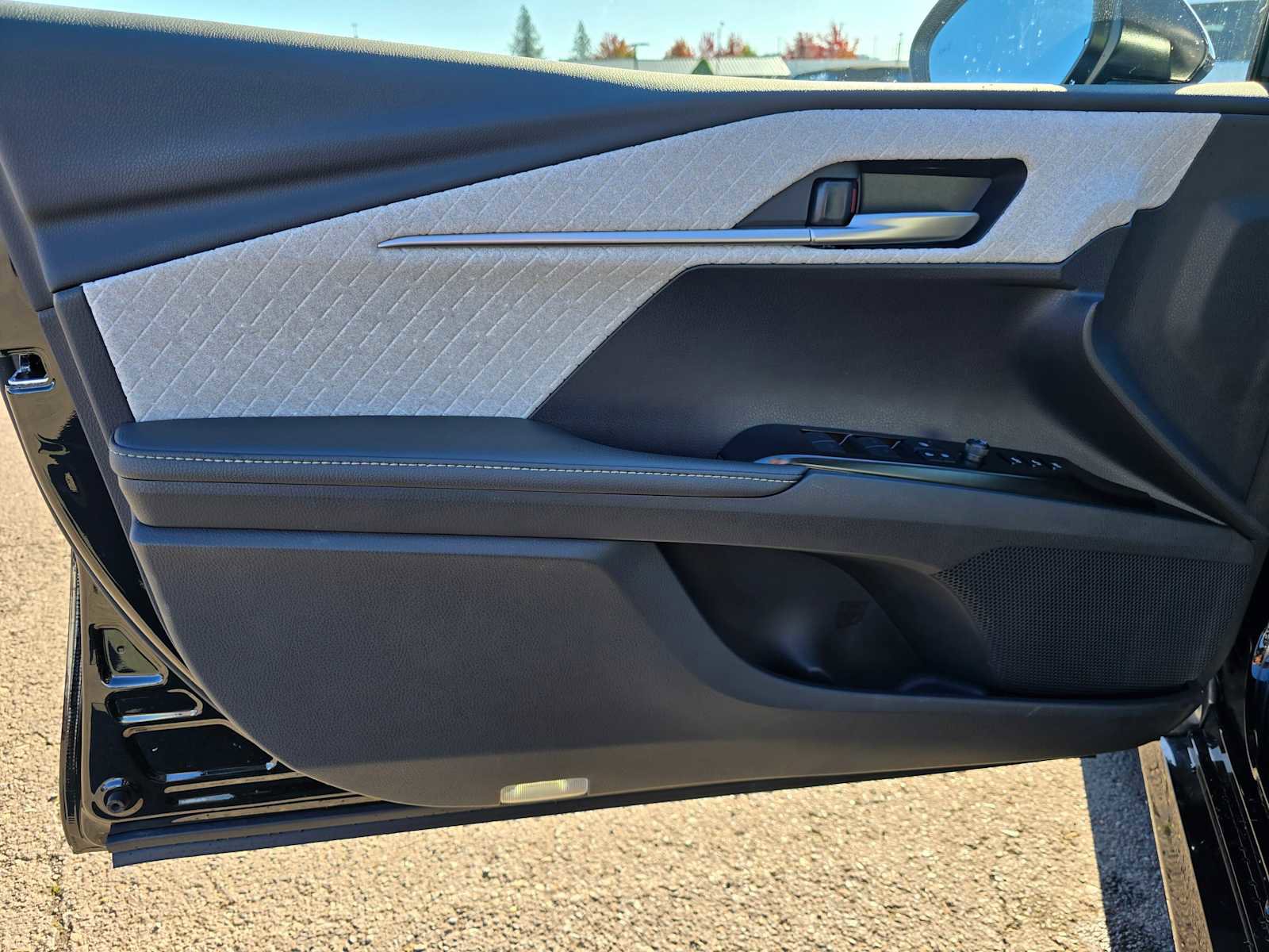 Used 2026 Toyota Camry XLE image 22