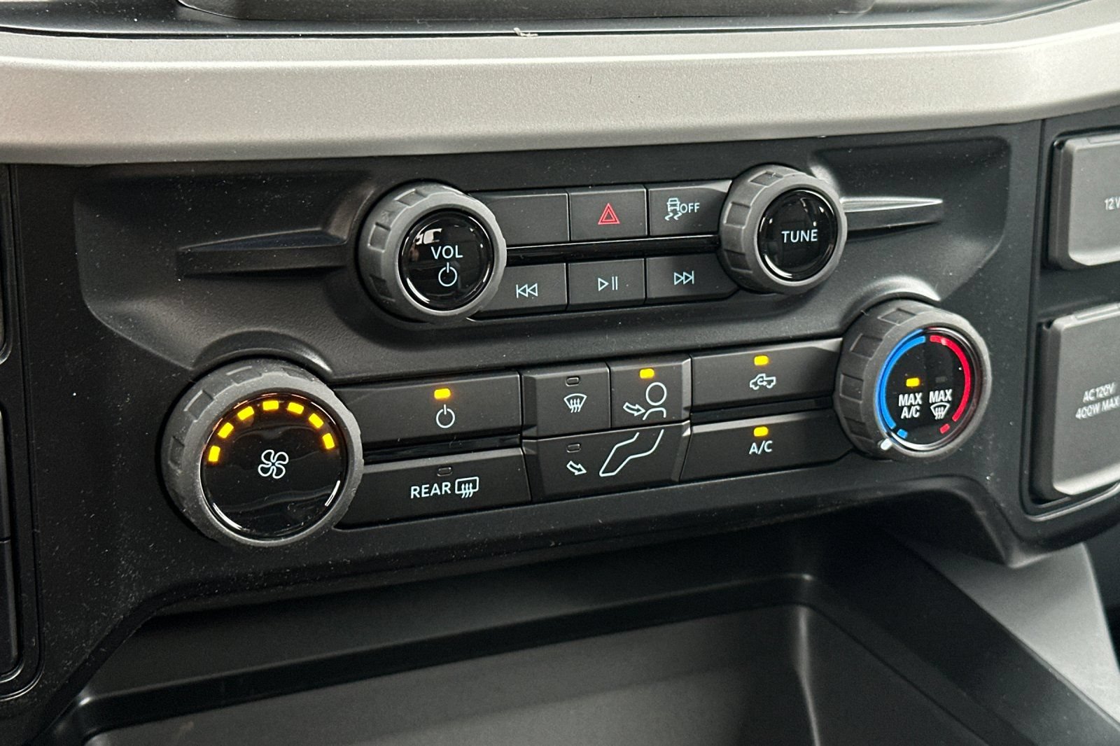 New 2026 Ford F250 XLT AWD/4WD image 18