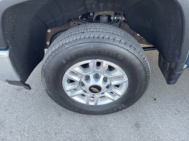 Used 2025 Chevrolet Silverado 2500 LT w/ Convenience Package image 35