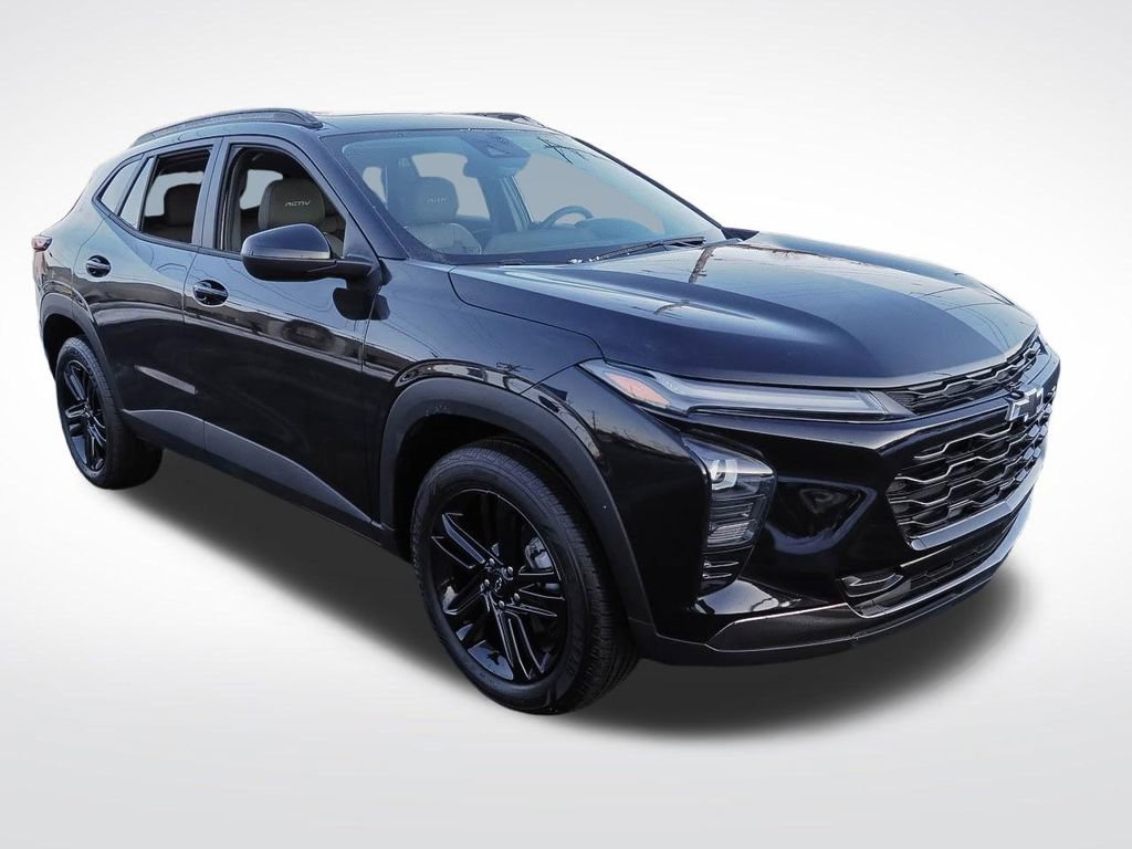 Certified 2024 Chevrolet Trax ACTIV w/ Sunroof Package image 3