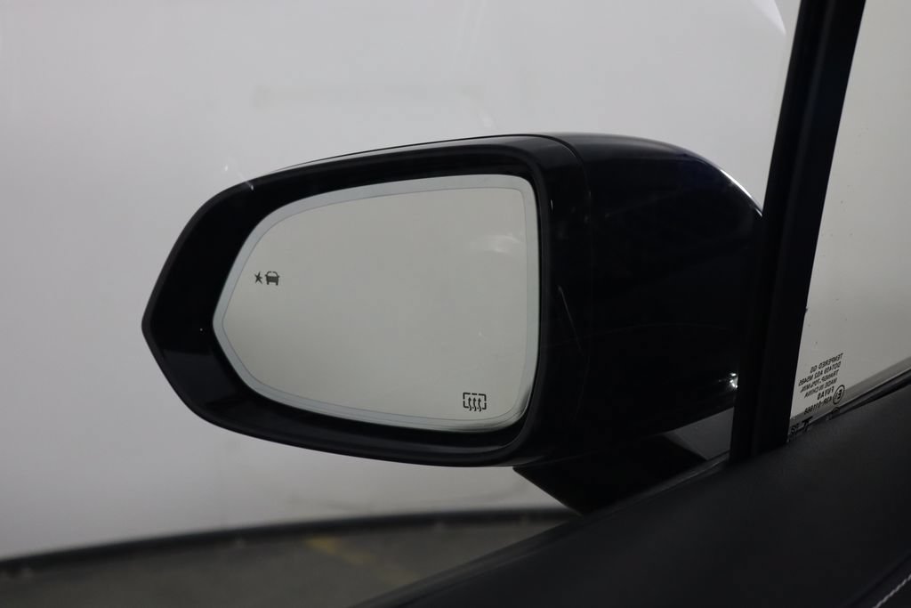 Used 2024 Chevrolet Blazer EV LT AWD/4WD image 44